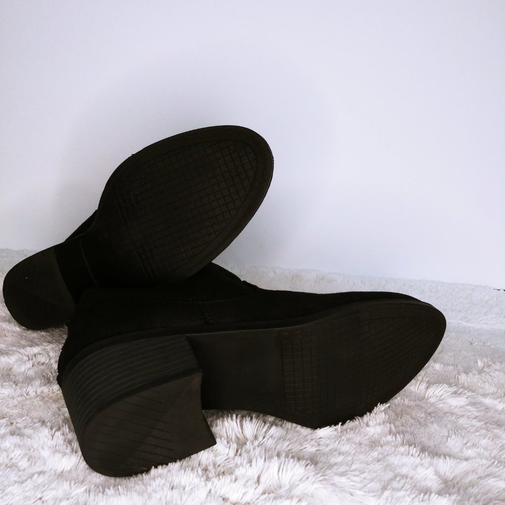 Art Class Booties - image 7